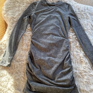 Vuori Heather Gray Long Sleeve Halo Dress